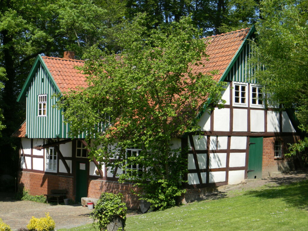 Bau der Wassermühle – „Plaggen Mühle“